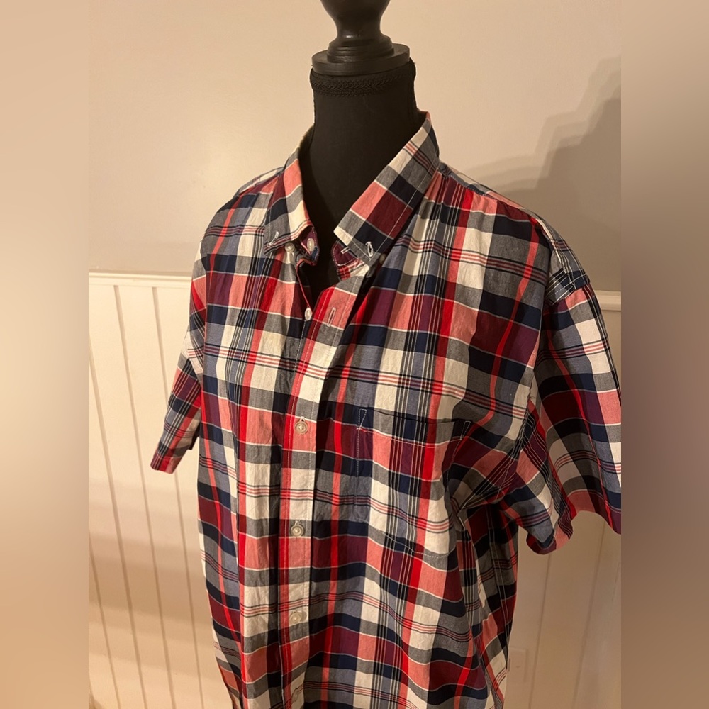 Men’s Old Navy Plaid Slim Fit Classic shirt Size XL